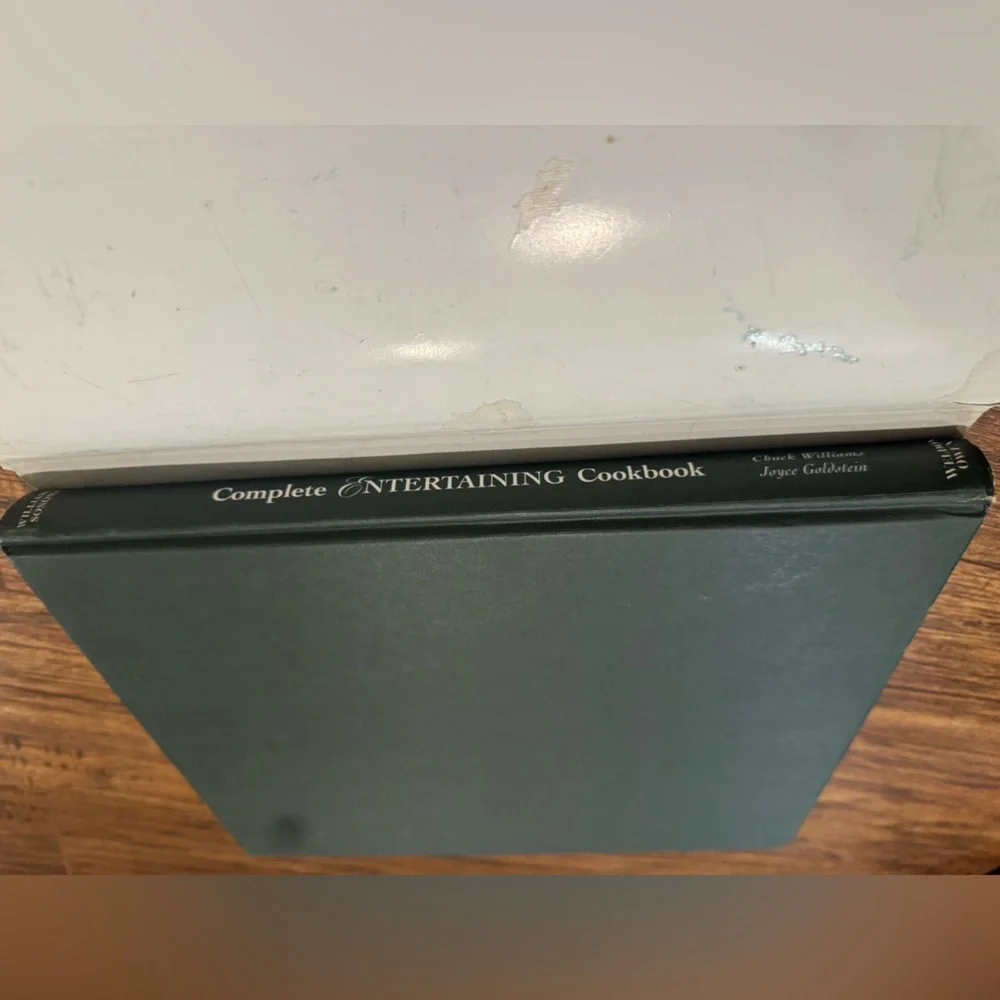 Williams Sonoma Green Entertaining Cookbook